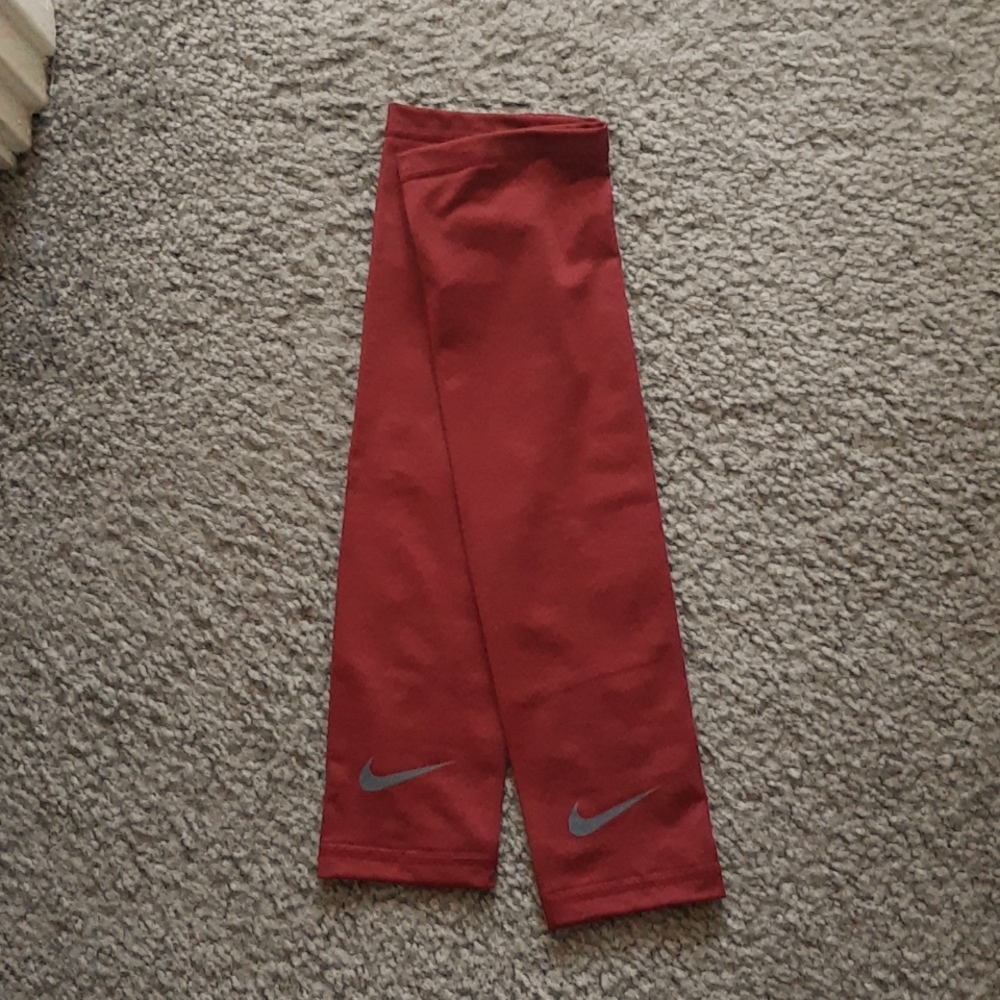 Nike Running Sleeves NWOT